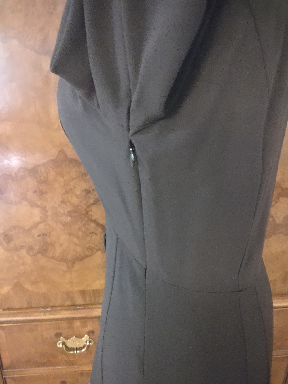 connected apparel Black Long Sleeve Pleated V-Neck Dress - Picture 5 of 8